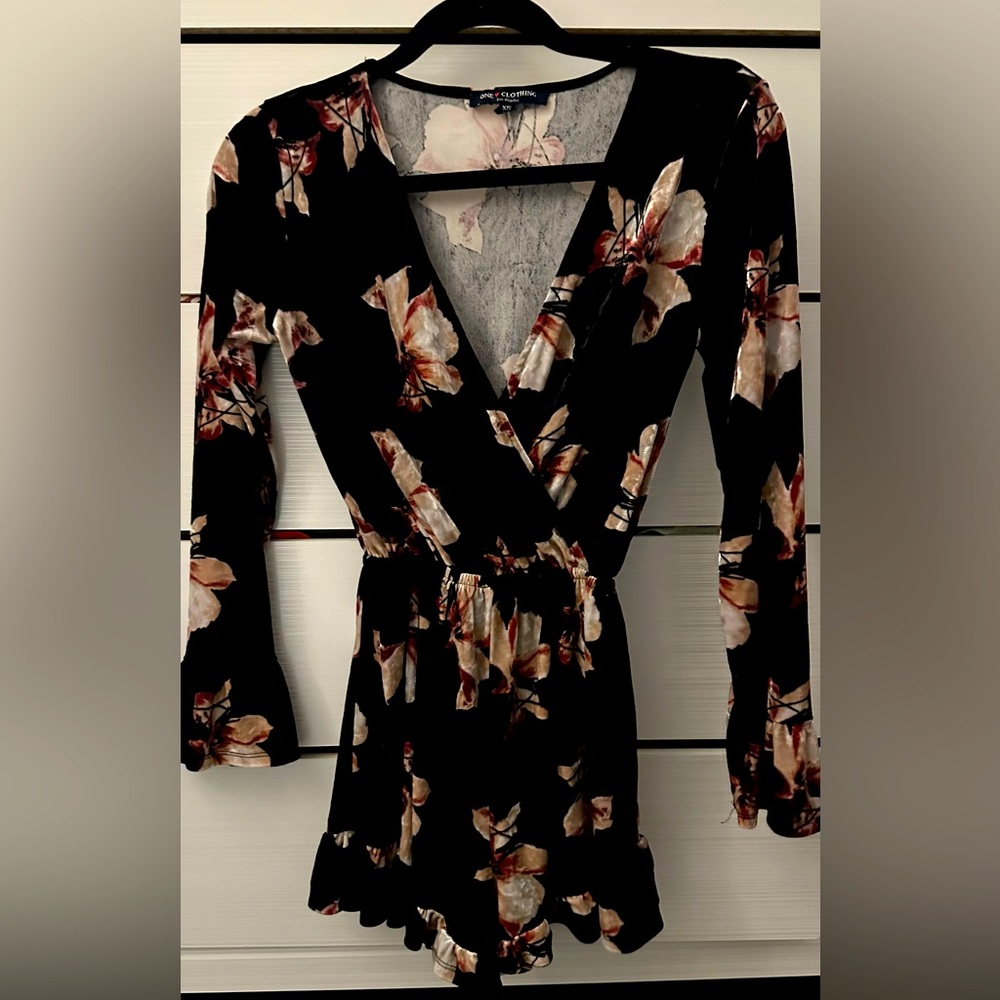 Longsleeve floral dress jumpsuit